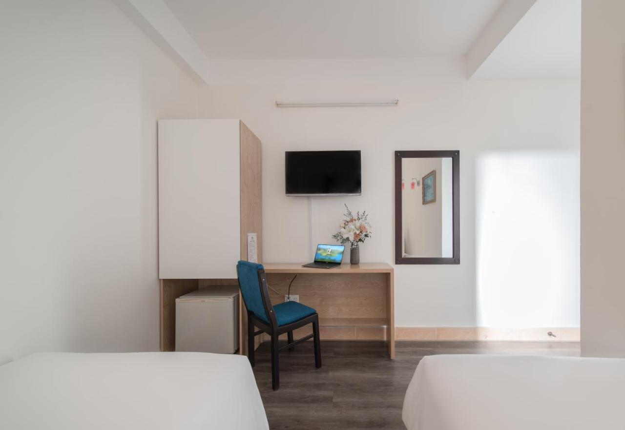 Hotel Starlight Nha Trang Esterno foto