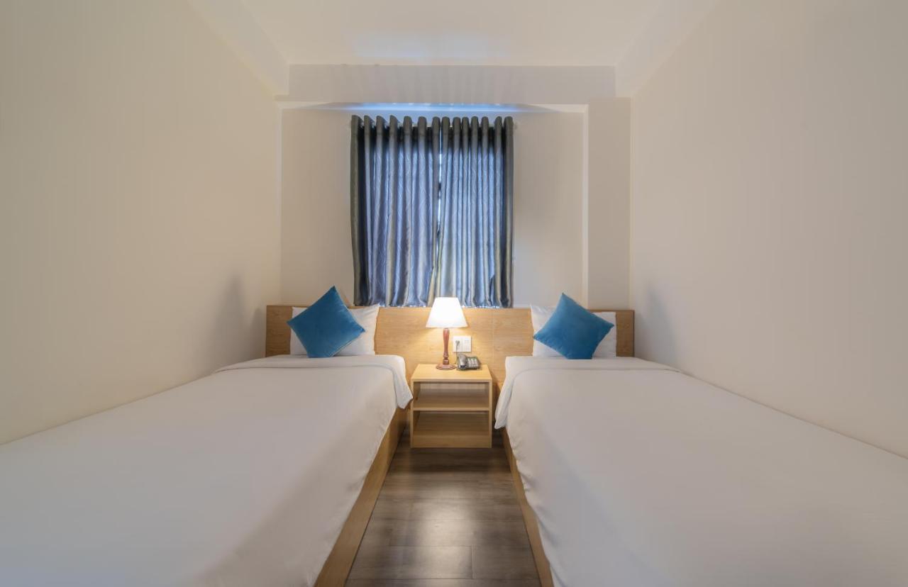 Hotel Starlight Nha Trang Esterno foto