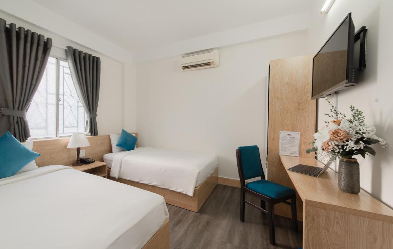 Hotel Starlight Nha Trang Esterno foto