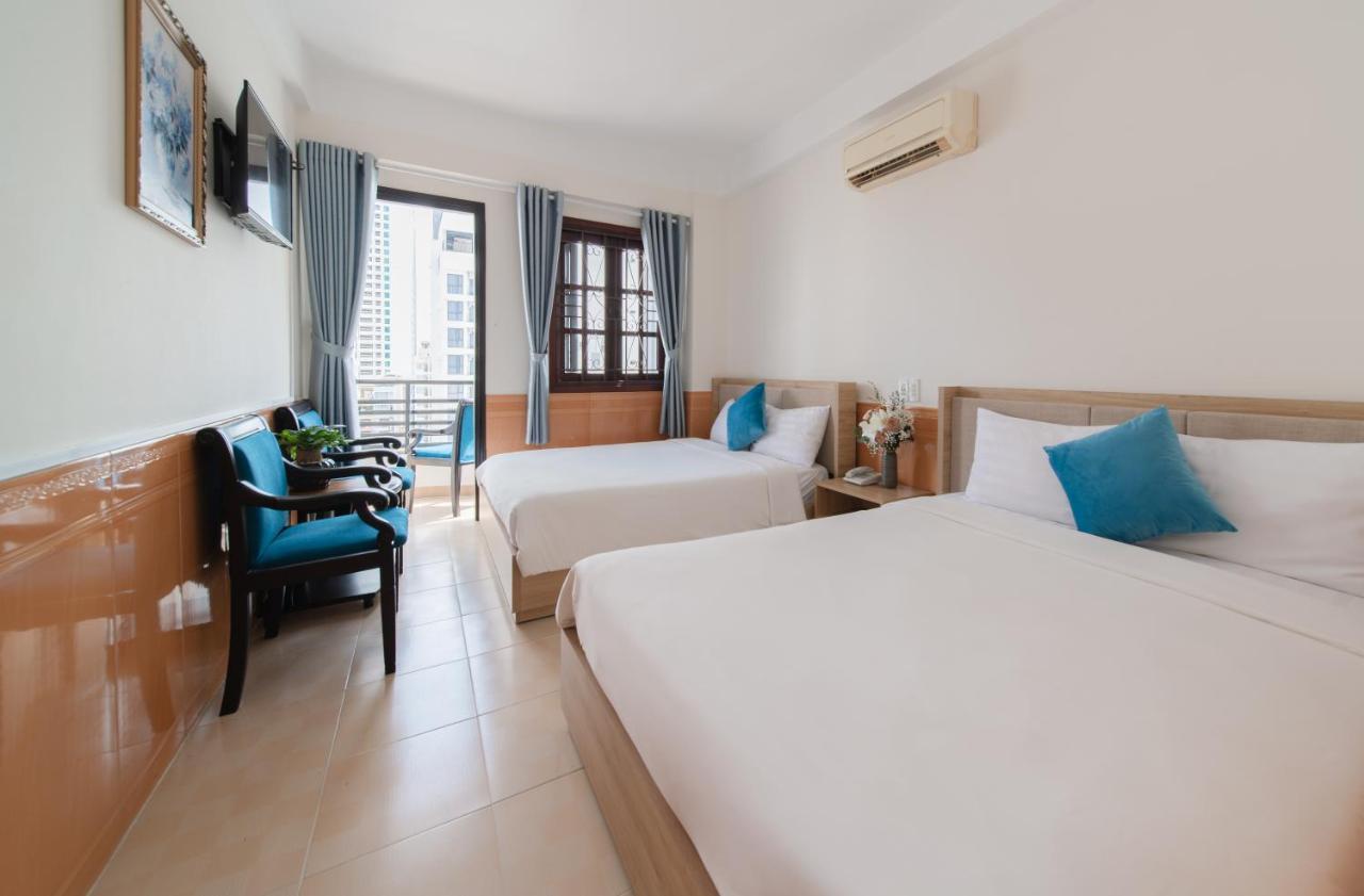 Hotel Starlight Nha Trang Esterno foto