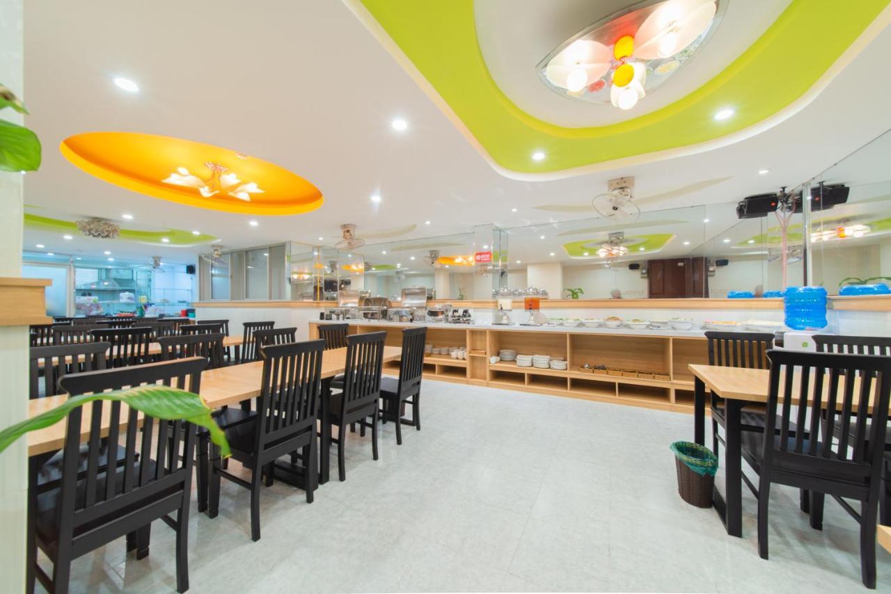 Hotel Starlight Nha Trang Esterno foto