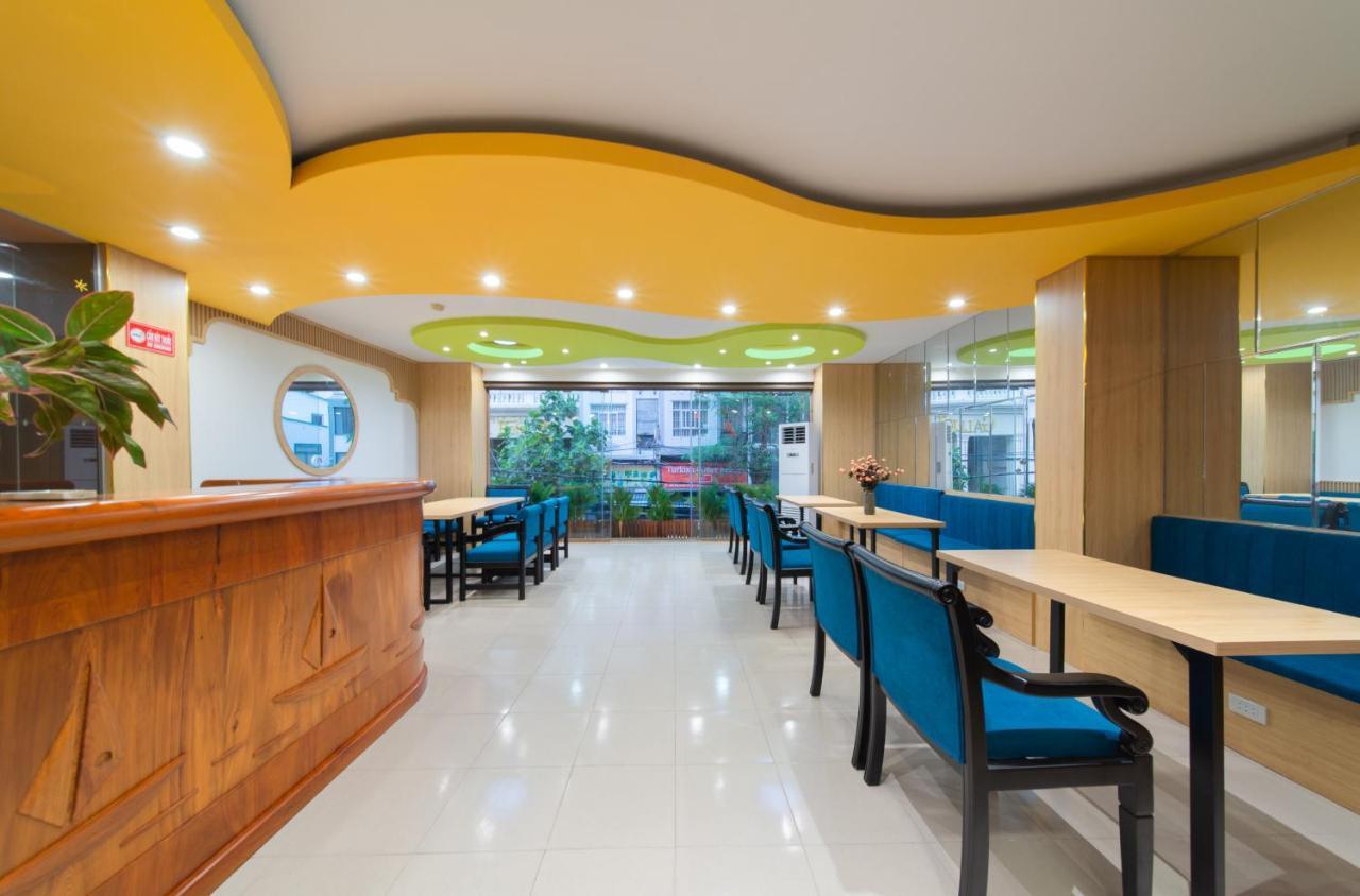 Hotel Starlight Nha Trang Esterno foto