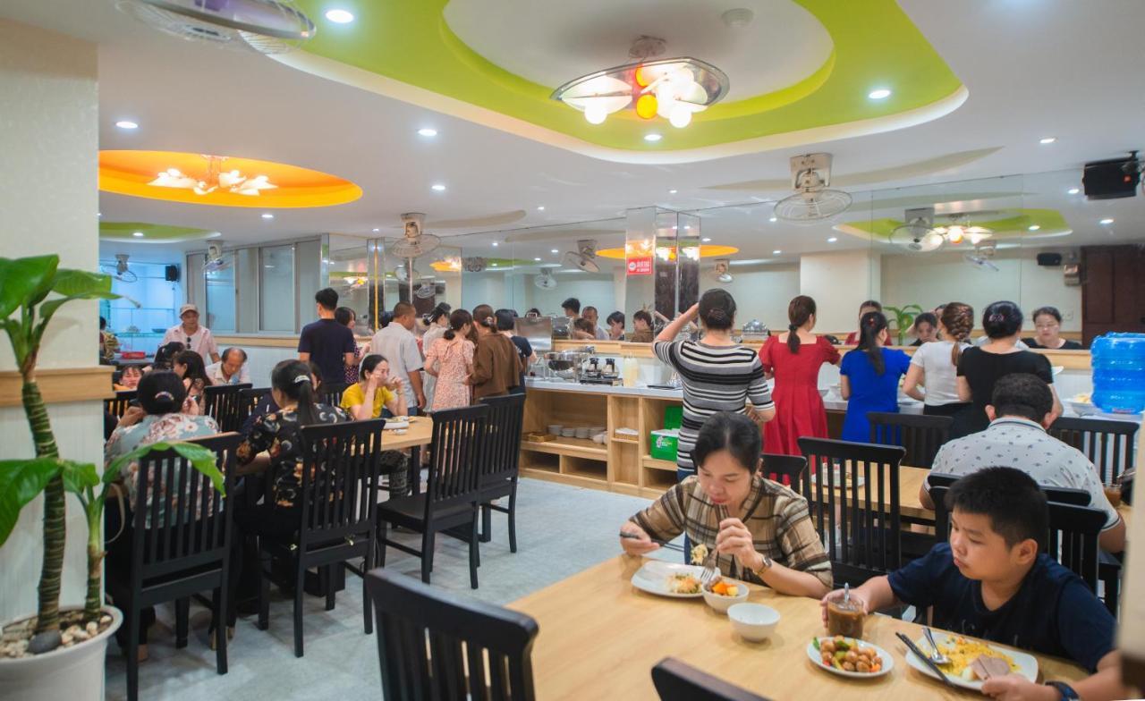 Hotel Starlight Nha Trang Esterno foto