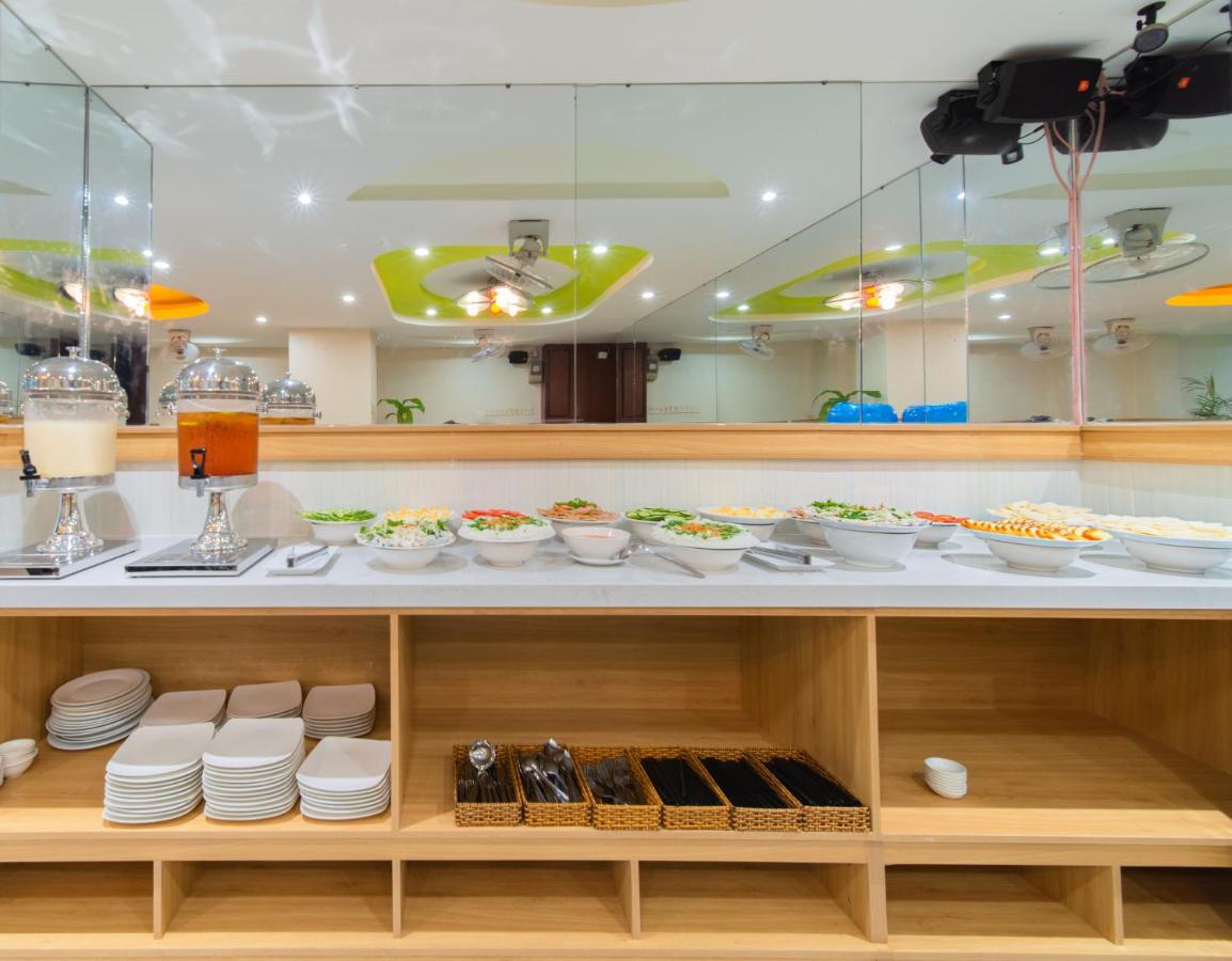 Hotel Starlight Nha Trang Esterno foto
