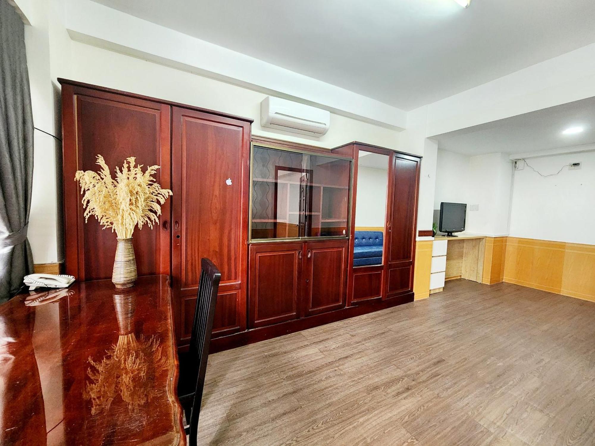 Hotel Starlight Nha Trang Esterno foto