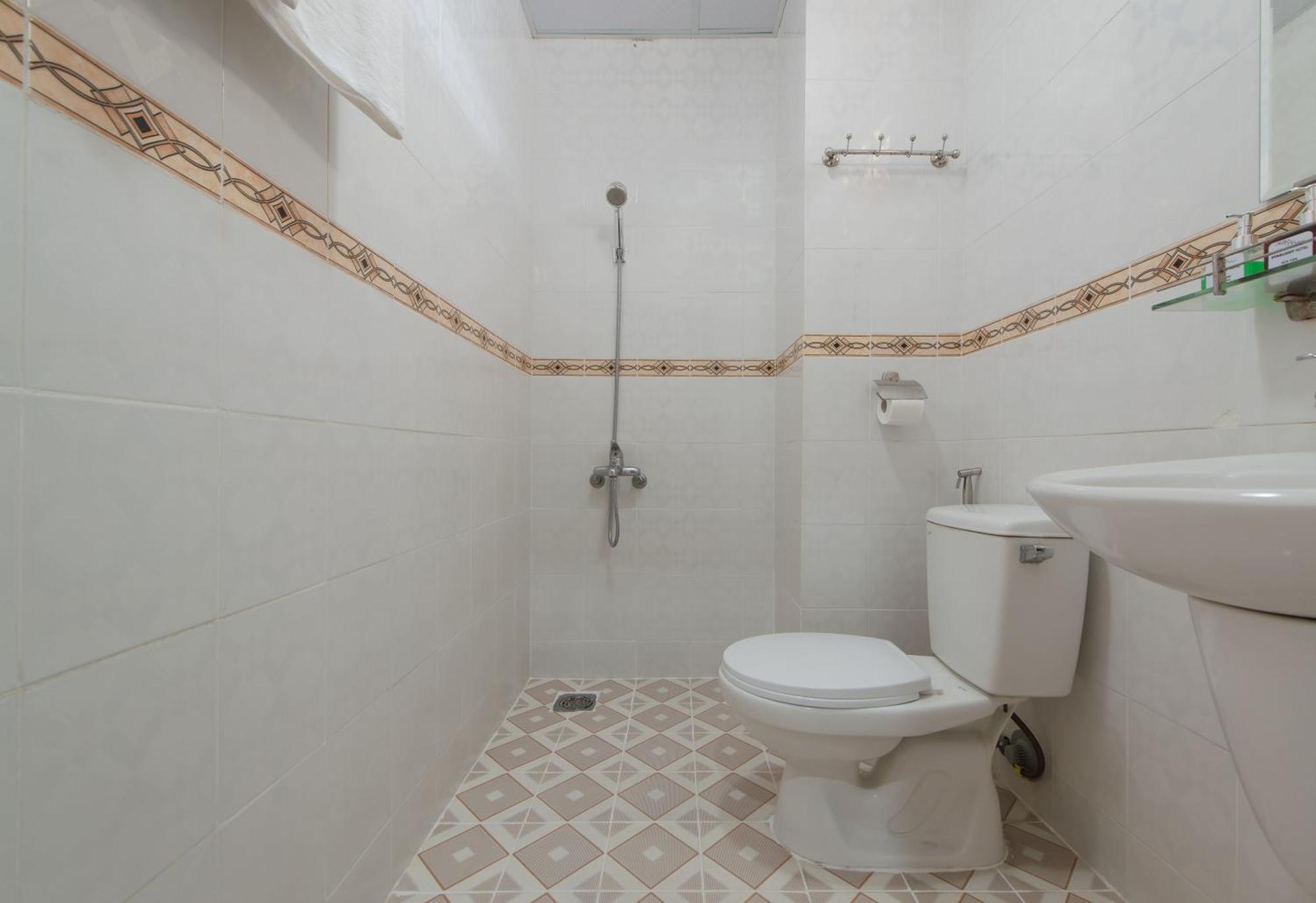 Hotel Starlight Nha Trang Esterno foto